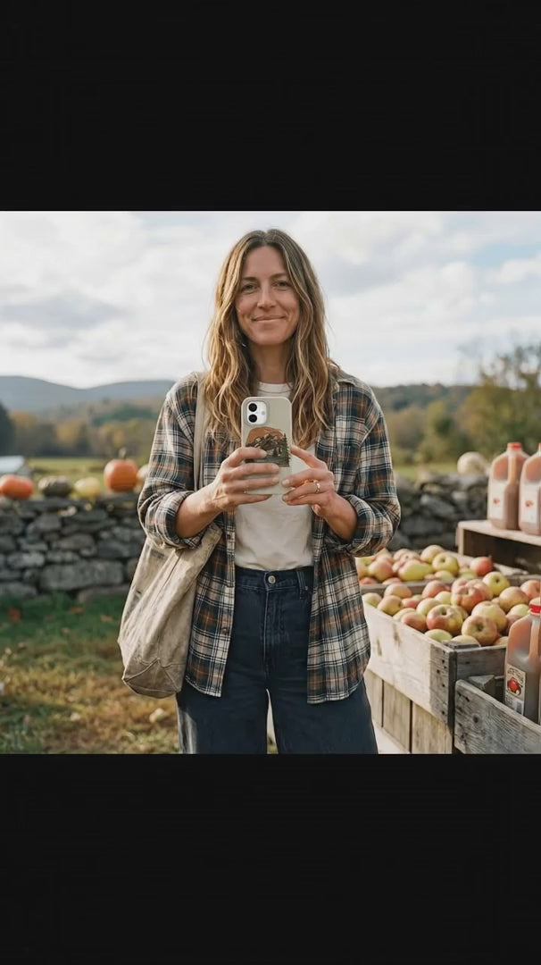 London Fog Outdoor iPhone 15 Pro Case - Product video demonstration