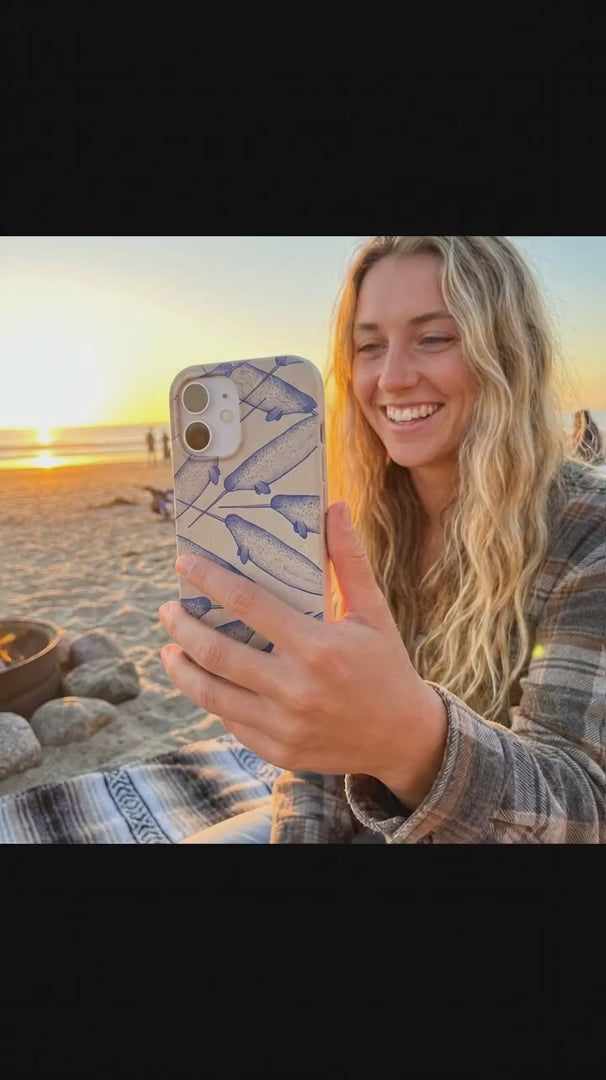 London Fog Magical Narwhal iPhone 15 Case - Product video demonstration
