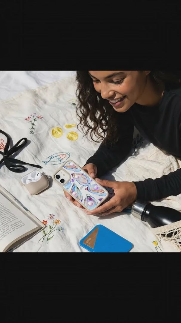 Clear Twilight Pearl iPhone 17 Pro Case With London Fog Ridge (MagSafe included) - Product video demonstration