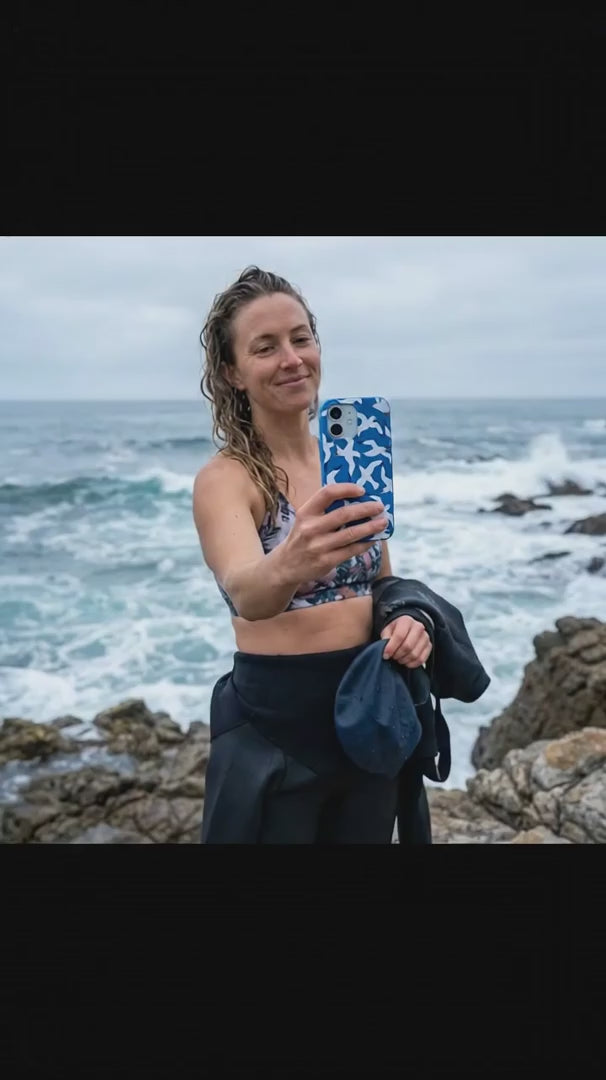 Electric Blue Seagulls iPhone 17 Pro Case - Product video demonstration