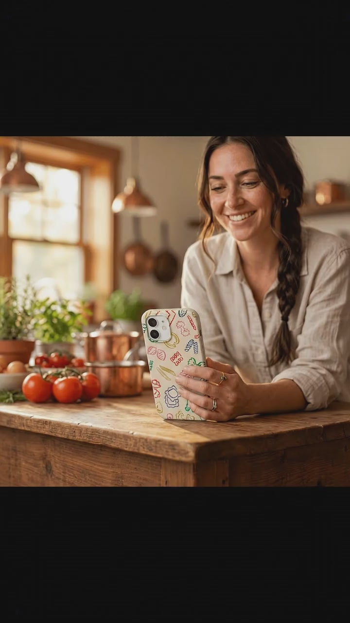 Seashell Carbs iPhone 17 Case - Product video demonstration